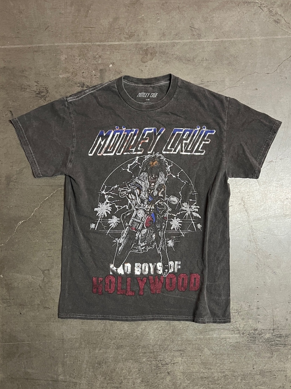 Mötley Crüe Gray ‘Bad Boys of Hollywood’ Biker Graphic Tee